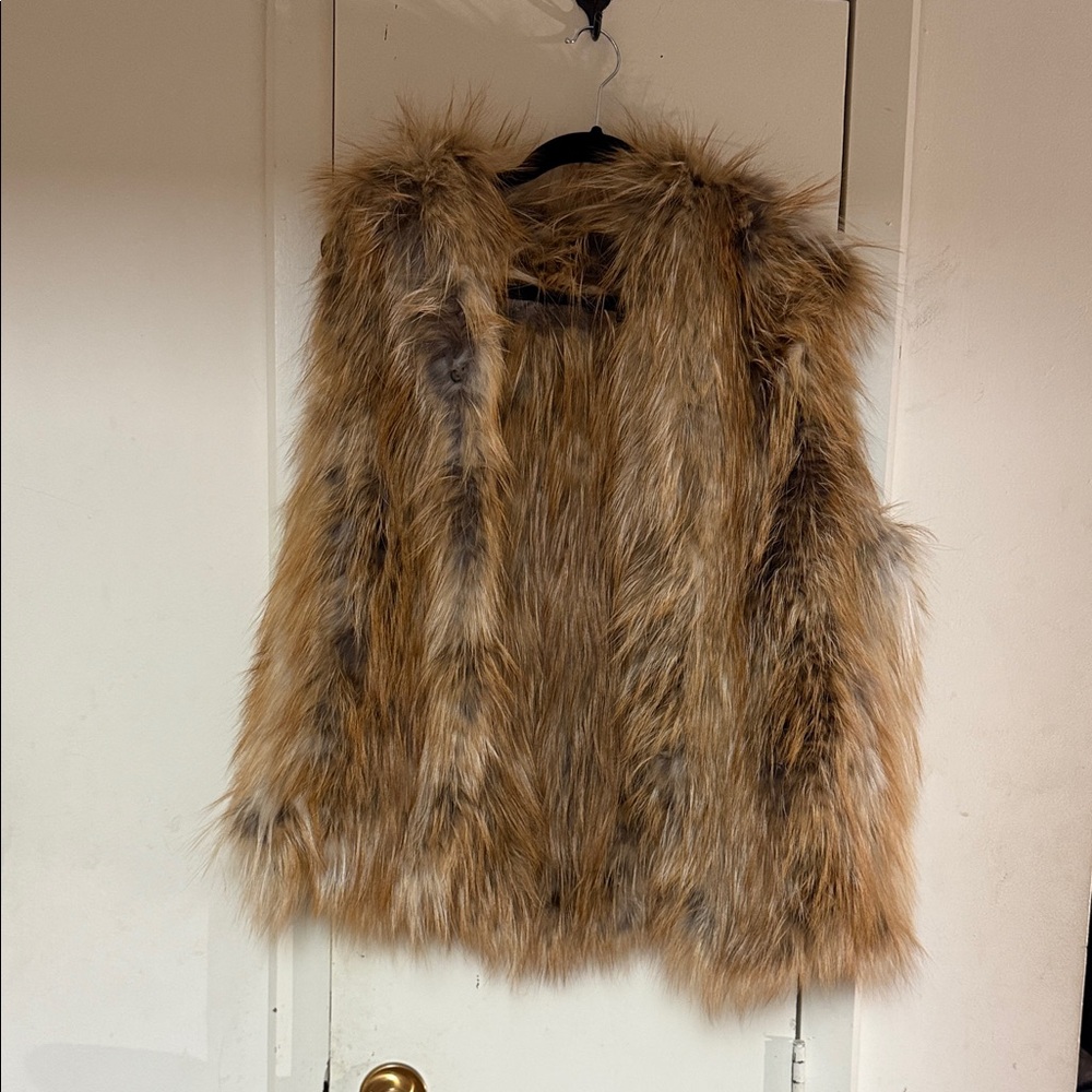 REAL FUR VEST  - MULTI SHADES OF GOLD TAN BLACK